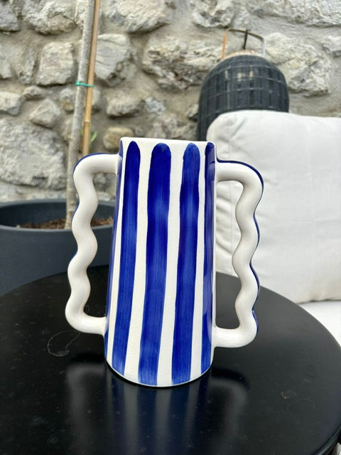 Vase aux anses en forme de vague - 22 cm